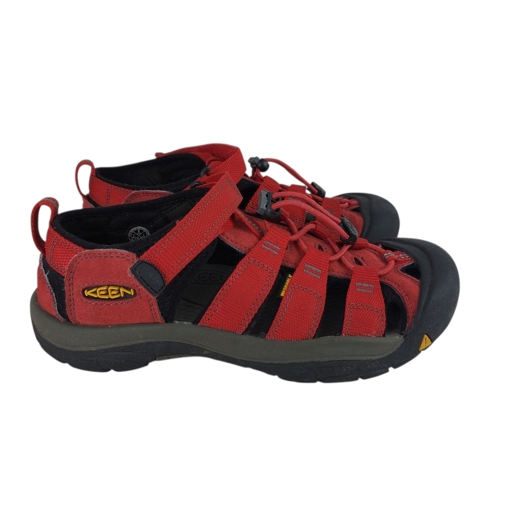 KEEN Newport H2 Waterproof open shoes walking hiking sandals With Velcro Staps